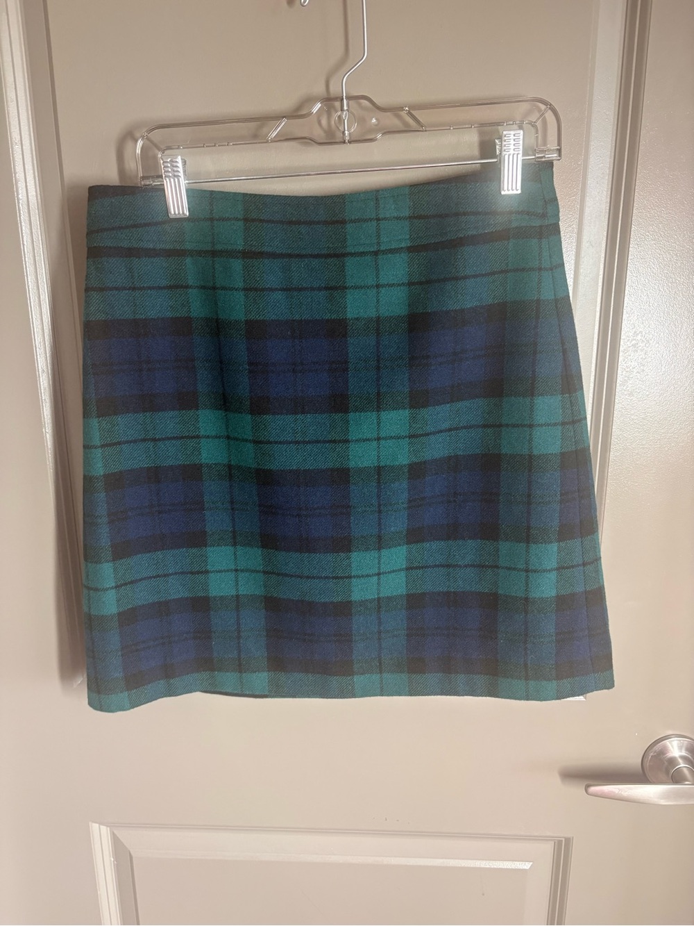 Jcrew Size 8 Like New Green and Blue Plaid A-Line Skirt